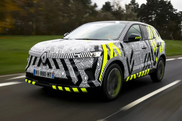 2022 Renault Austral Shows Final Shape In New Teasers